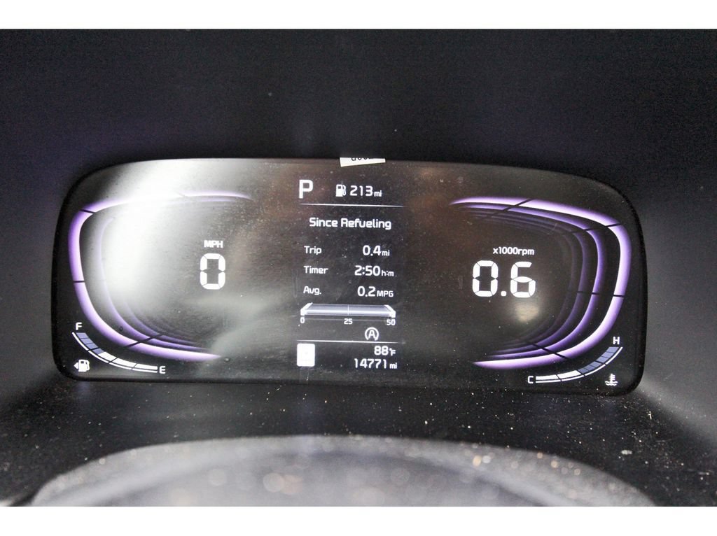 Used 2025 Kia Soul LX w/ LX Technology Package FWD image 16