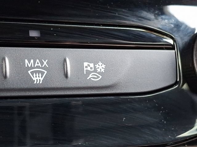 Certified 2024 Ford Escape ST-Line Select w/ Tech Pack #2 AWD/4WD image 25
