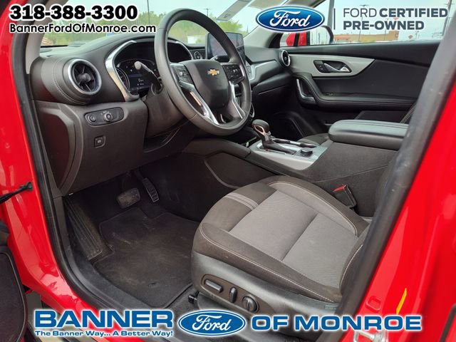 Used 2023 Chevrolet Blazer LT image 9