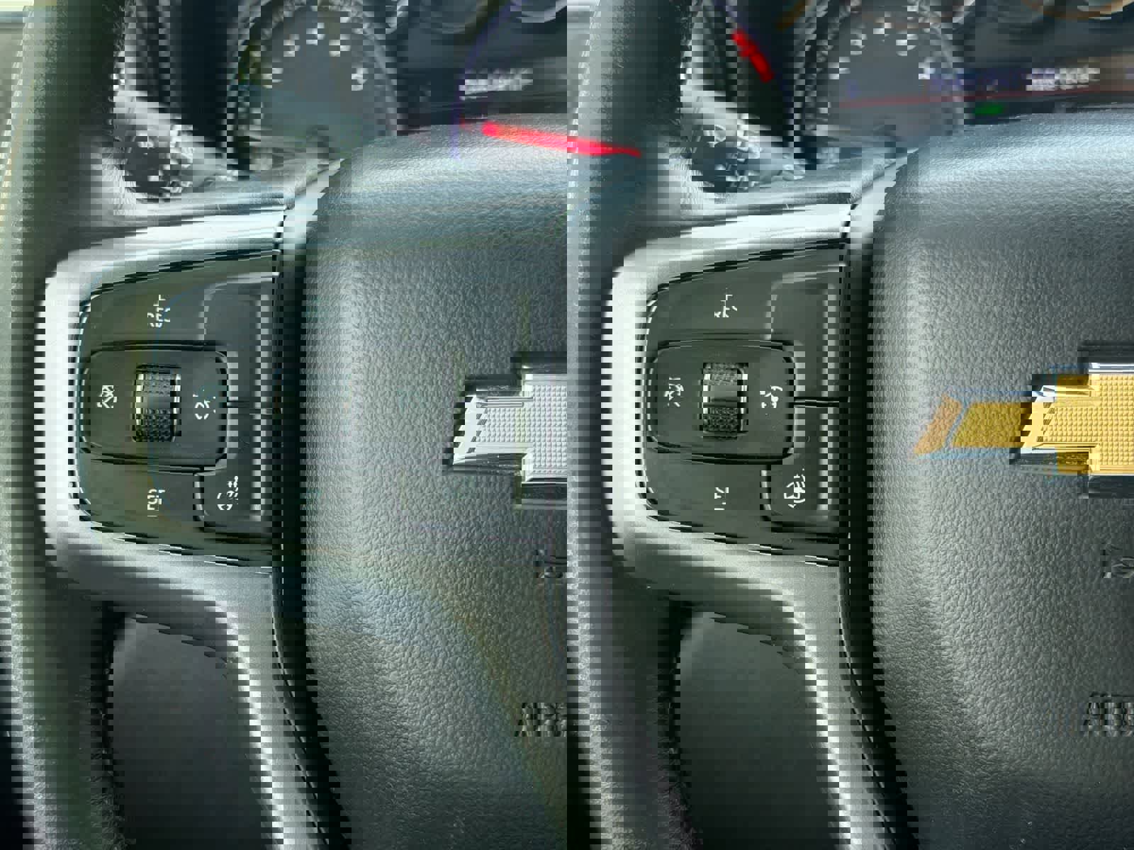 Used 2020 Chevrolet Silverado 1500 LT w/ All-Star Edition image 24