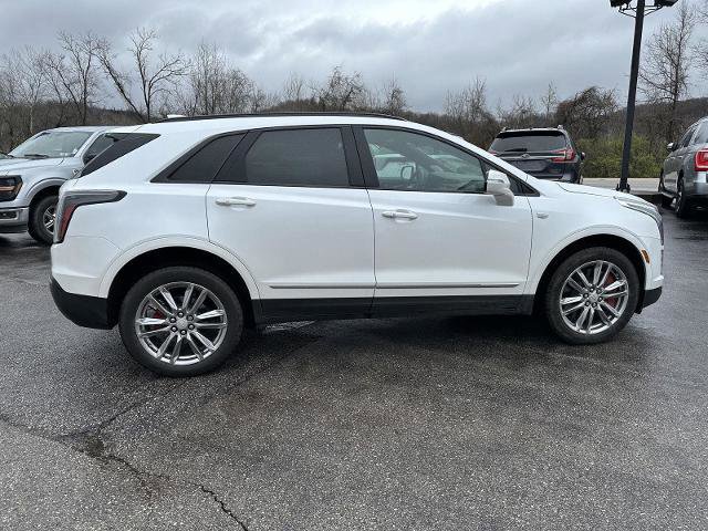 Used 2024 Cadillac XT5 Sportv image 2
