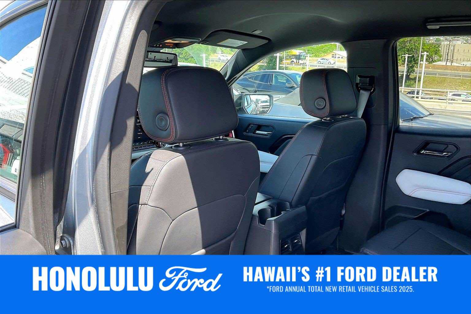 Used 2024 GMC Canyon AT4X w/ AT4X AEV Edition AWD/4WD image 12