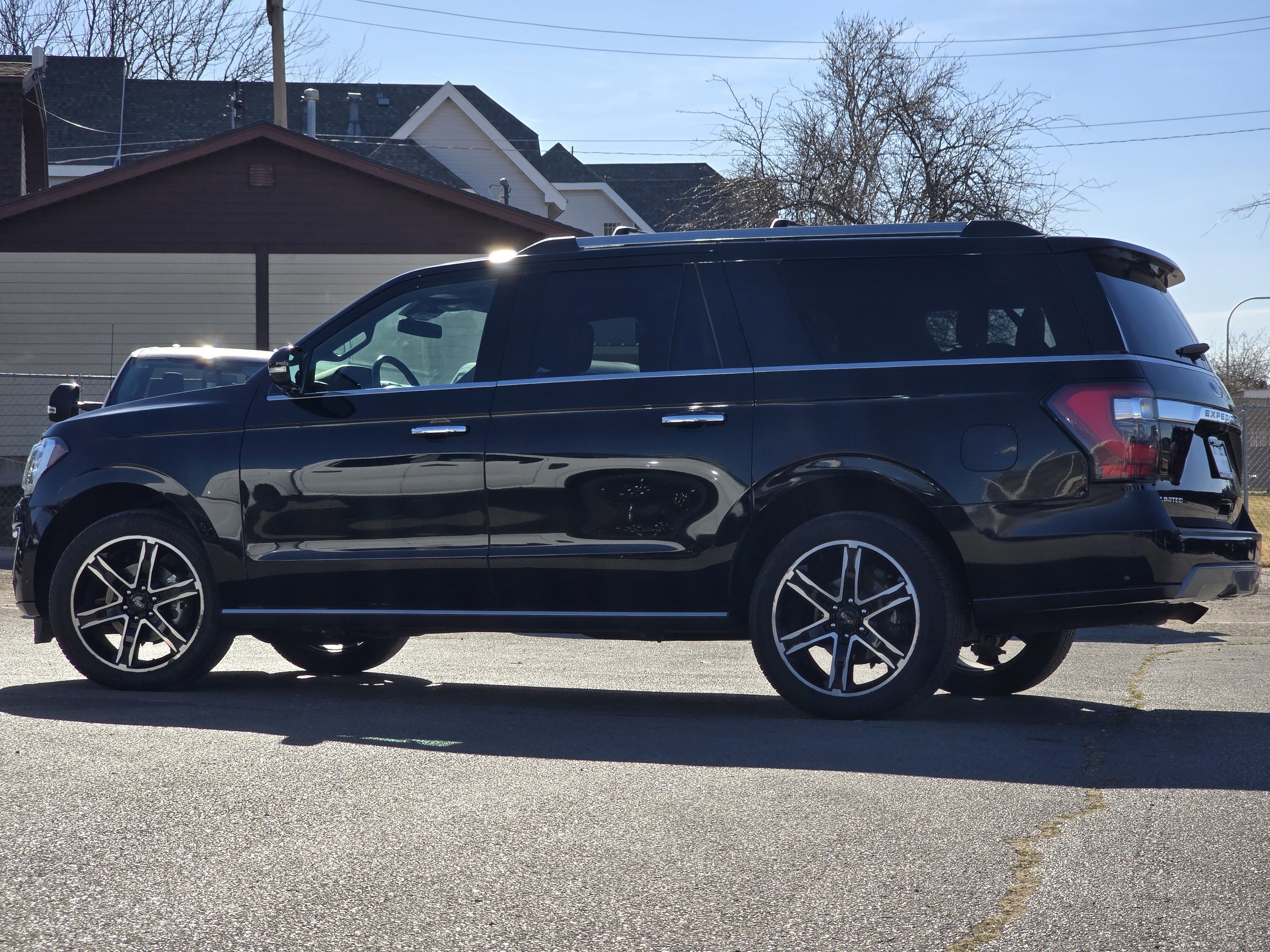 Certified 2019 Ford Expedition Max Limited w/ Special Edition Package image 6
