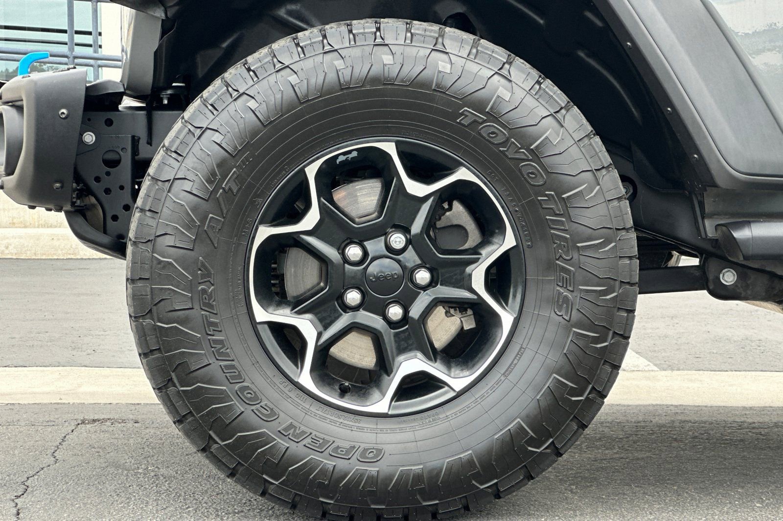 Used 2021 Jeep Wrangler Unlimited Rubicon 4xe w/ Steel Bumper Group AWD/4WD image 26