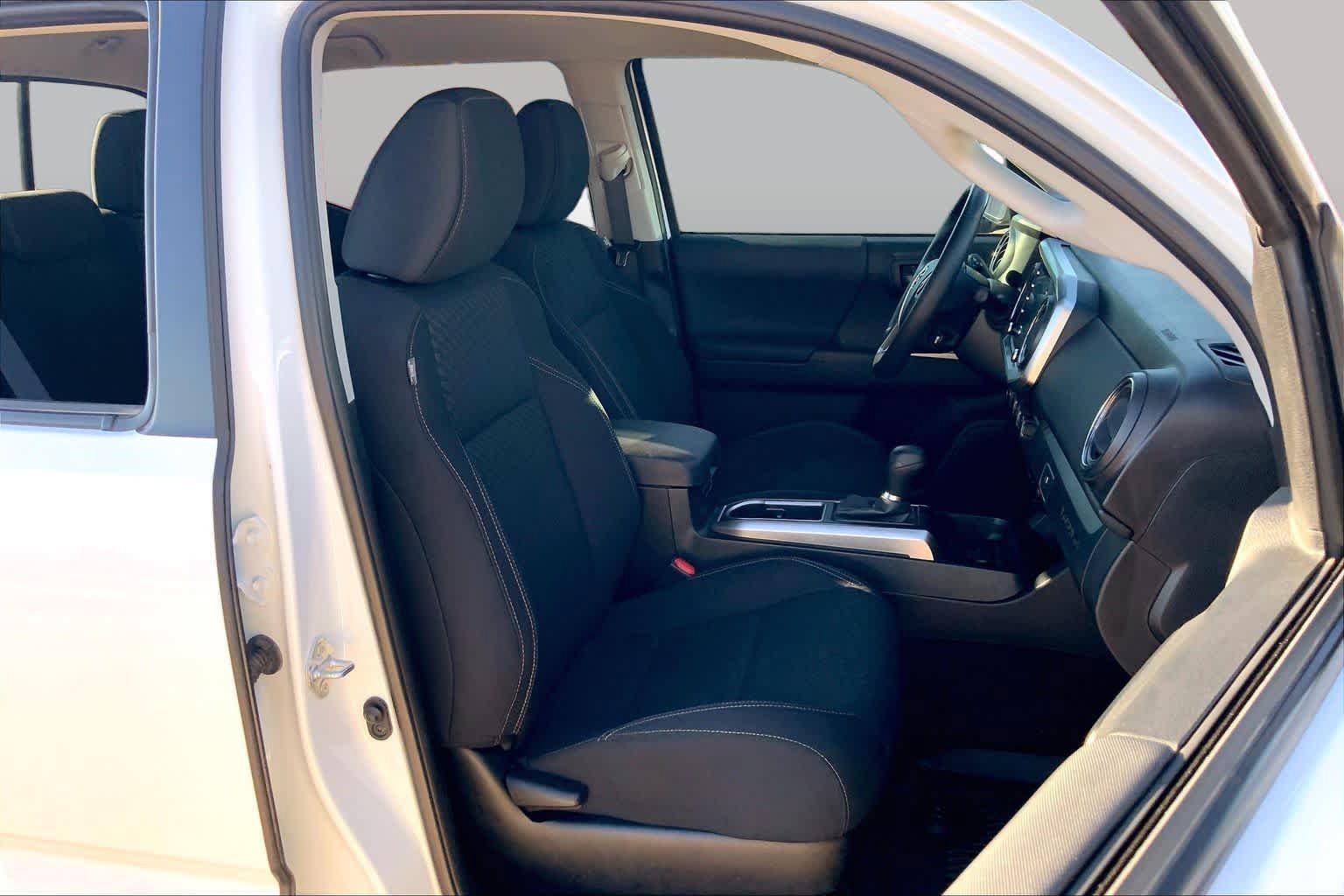 Used 2023 Toyota Tacoma 4x4 Double Cab w/ Trail Edition image 9