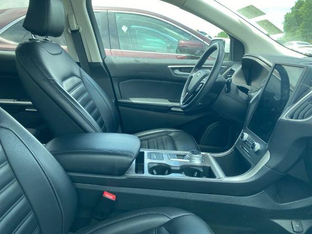 Certified 2024 Ford Edge SEL w/ Convenience Package AWD/4WD image 6