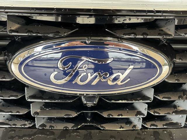 Certified 2023 Ford Escape Platinum AWD/4WD image 29