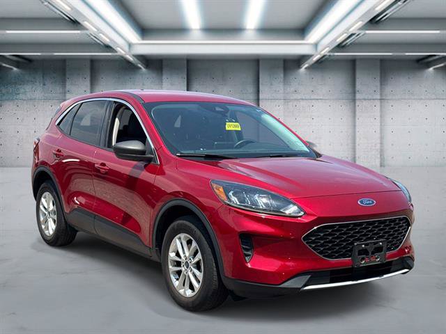 Certified 2022 Ford Escape SE w/ Cold Weather Package AWD/4WD image 3