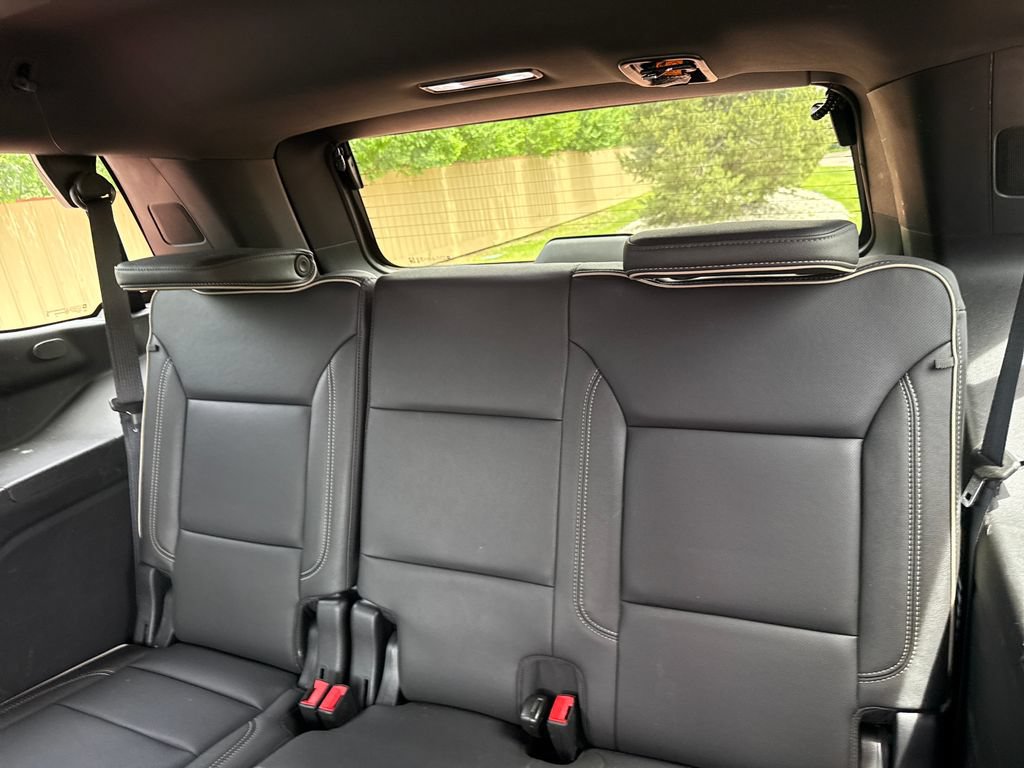 Used 2024 Chevrolet Tahoe Premier AWD/4WD image 20