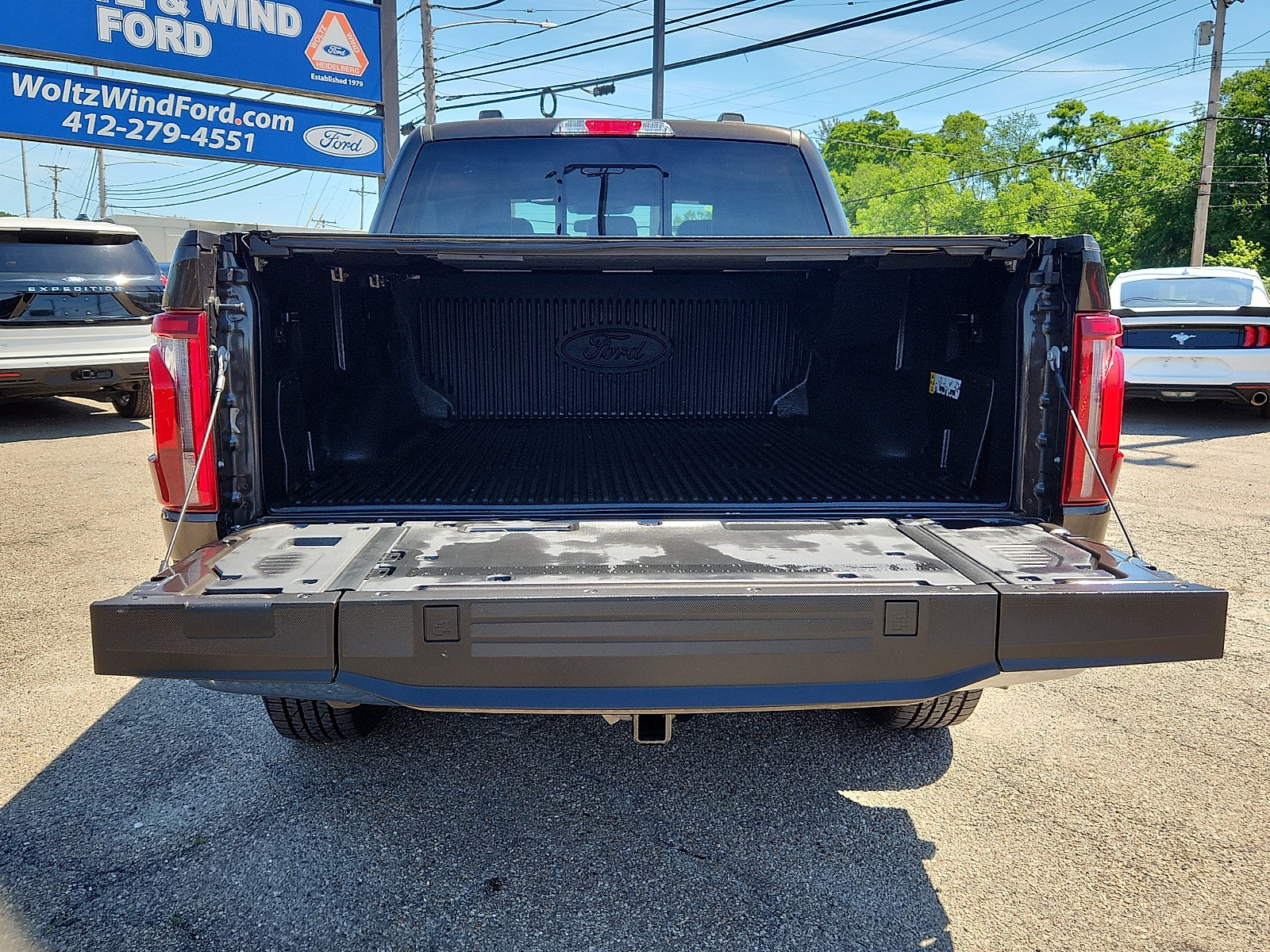 Certified 2024 Ford F150 Lariat w/ Bed Utility Package AWD/4WD image 28