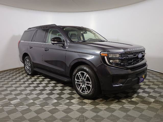 Certified 2025 Ford Expedition Active AWD/4WD image 4