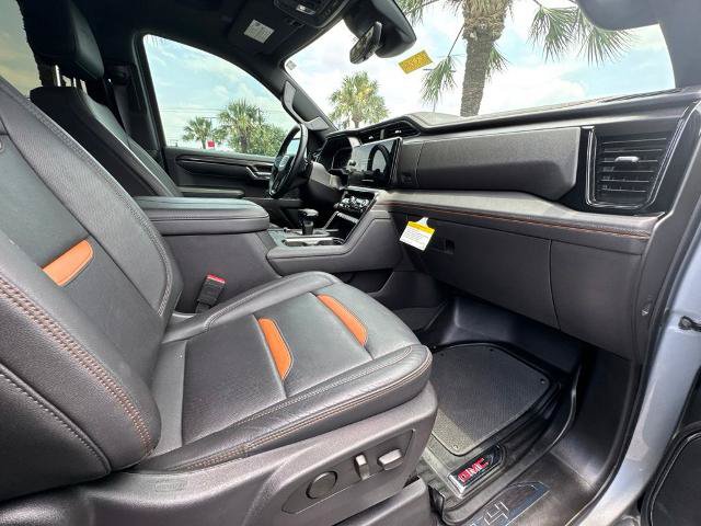 Used 2024 GMC Sierra 1500 AT4 w/ Technology Package AWD/4WD image 24