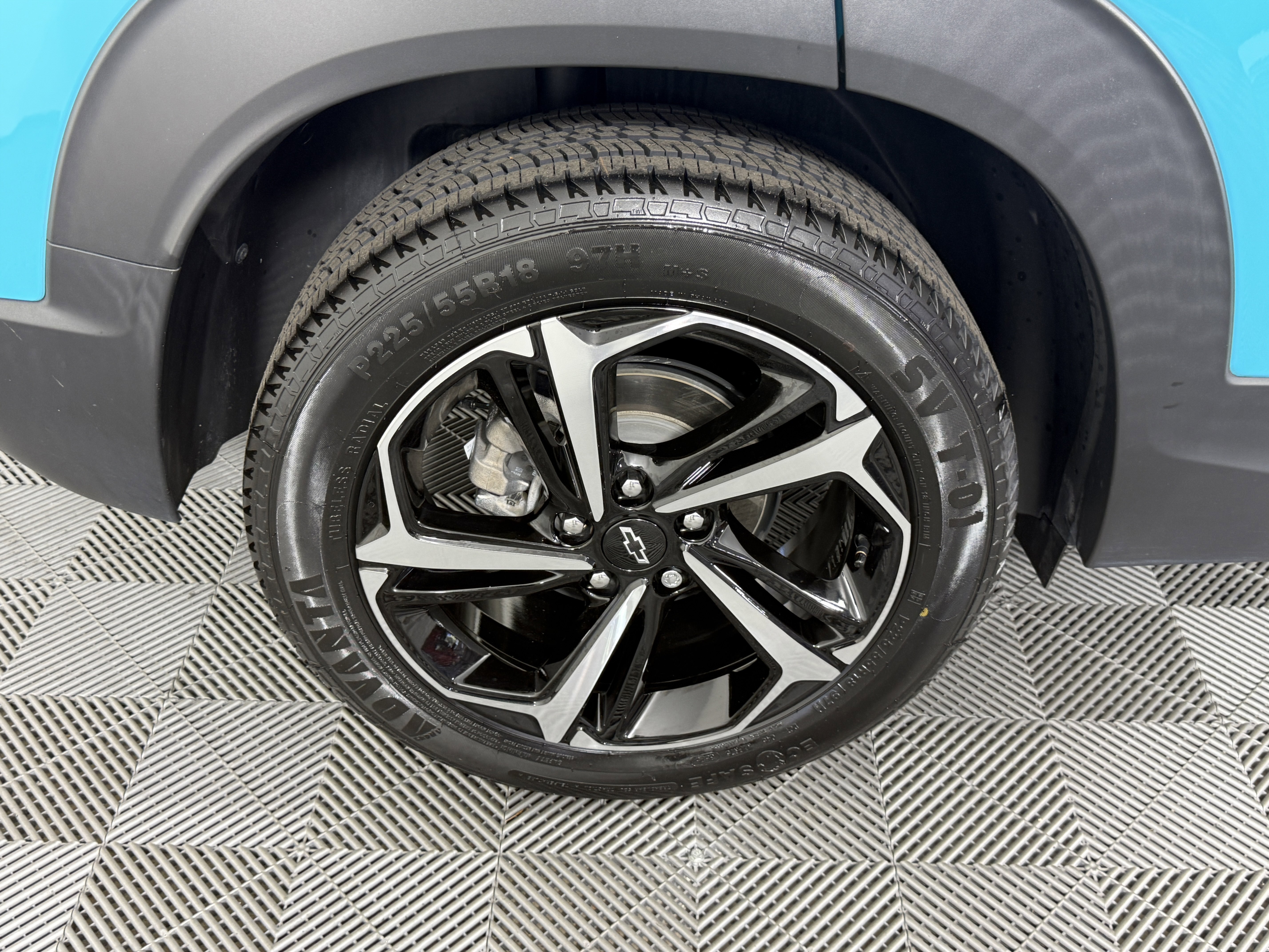 Used 2021 Chevrolet TrailBlazer RS w/ Sun and Liftgate Package image 30