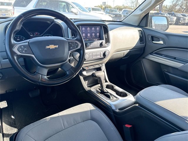 Used 2020 Chevrolet Colorado LT w/ Colorado RST Special Edition image 35