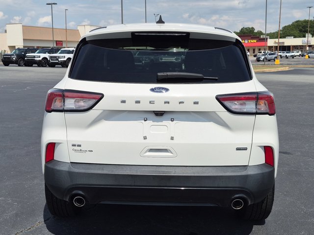 Certified 2022 Ford Escape SE w/ SE Sport Appearance Package FWD image 5