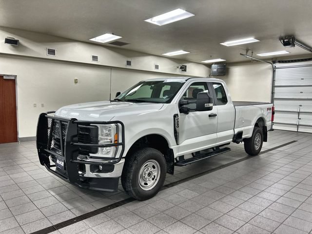 Certified 2025 Ford F250 XL w/ 360-Degree Camera Package AWD/4WD image 3
