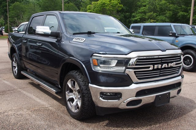 Used 2021 RAM 1500 Laramie AWD/4WD image 2