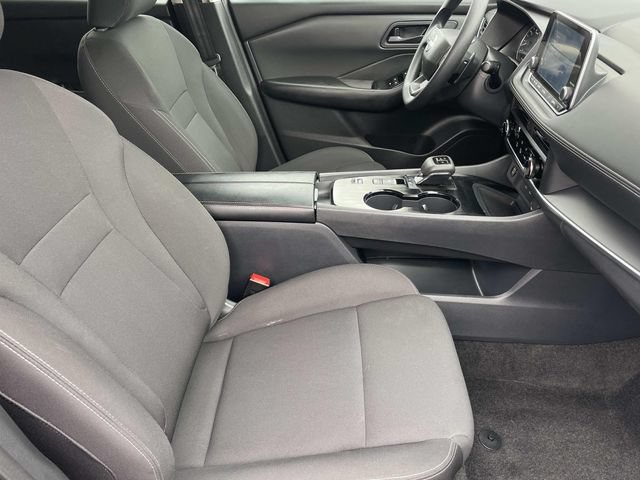 Used 2025 Nissan Rogue S FWD image 34