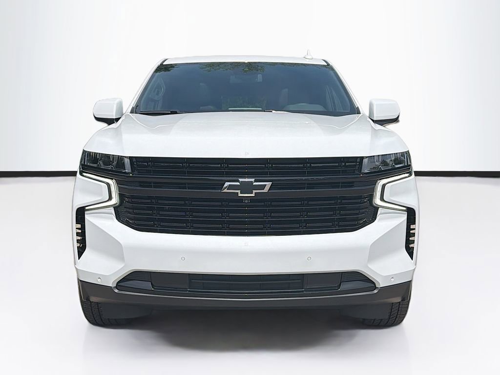 Used 2023 Chevrolet Suburban RST w/ Luxury Package AWD/4WD image 2