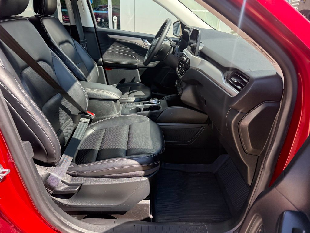 Certified 2021 Ford Escape SEL AWD/4WD image 14