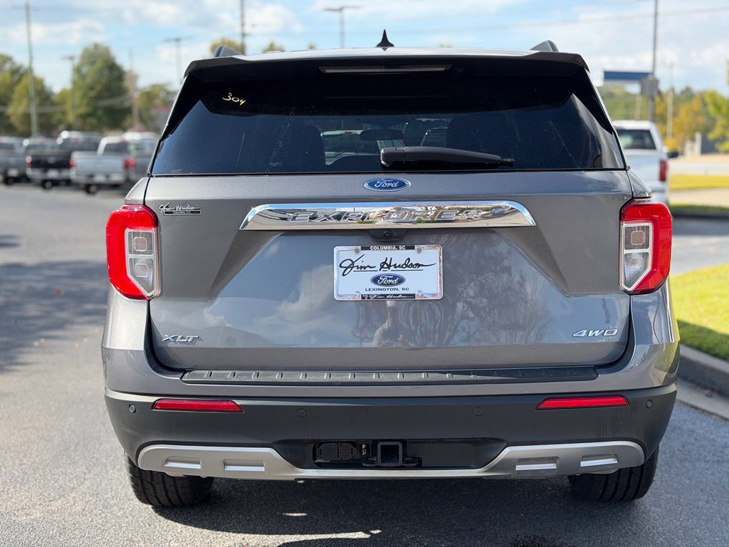 Certified 2023 Ford Explorer XLT w/ Equipment Group 202A AWD/4WD image 6