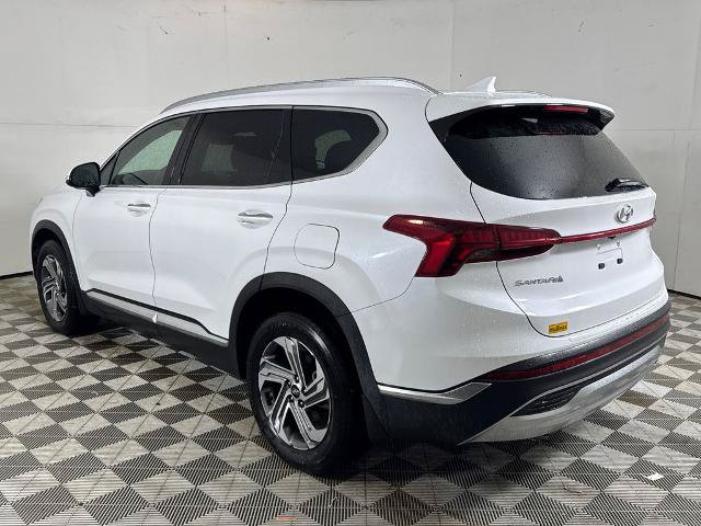Used 2022 Hyundai Santa Fe SEL w/ Convenience Package FWD image 4