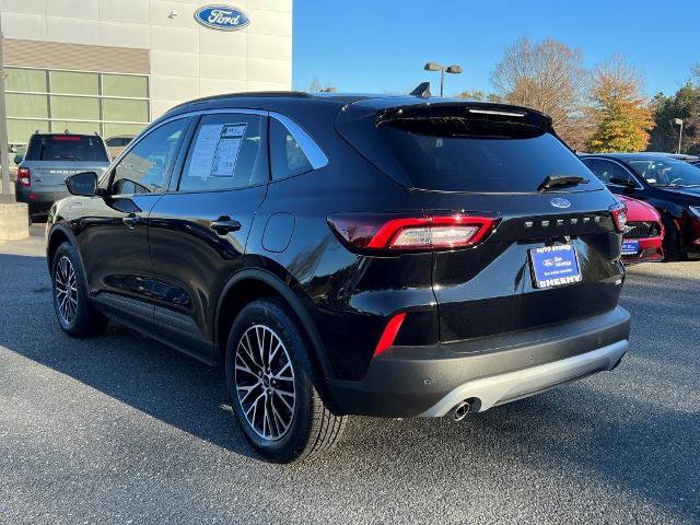 Certified 2023 Ford Escape SE image 4