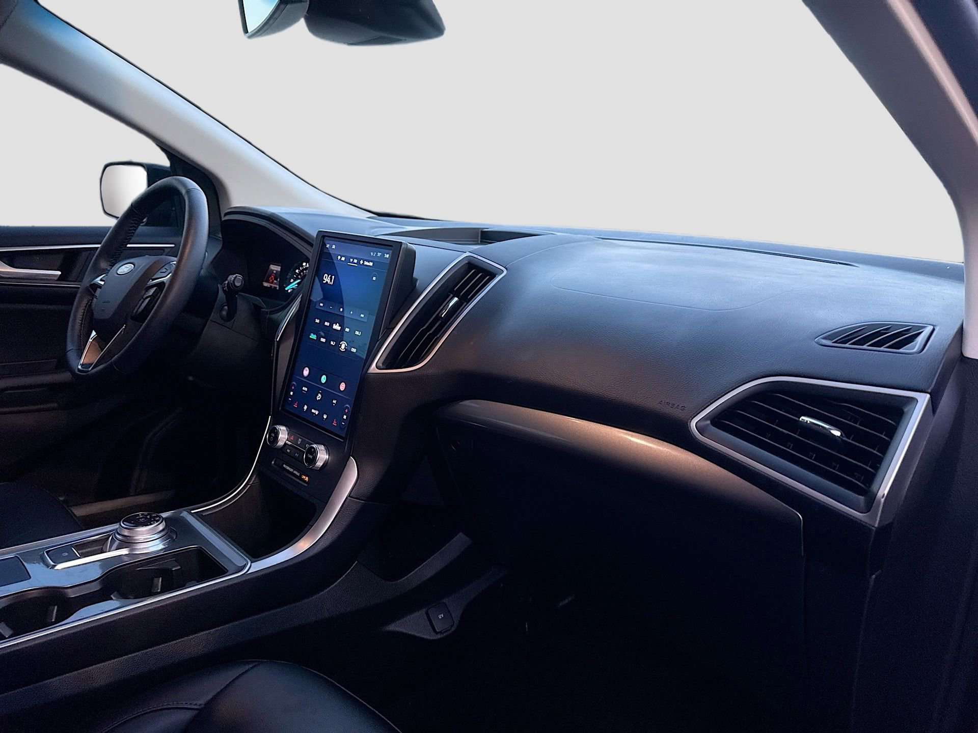 Certified 2024 Ford Edge SEL w/ Convenience Package image 31