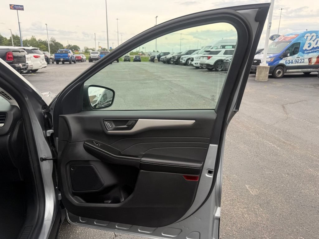 Certified 2022 Ford Escape S FWD image 49