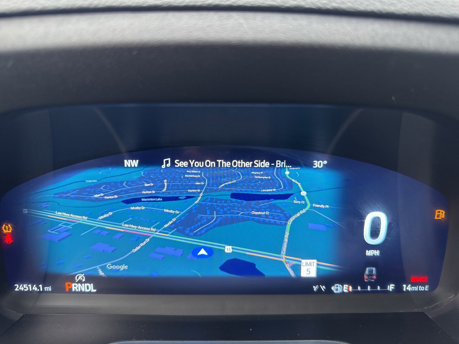 Certified 2025 Ford Explorer Platinum w/ LUX Leather Package image 13