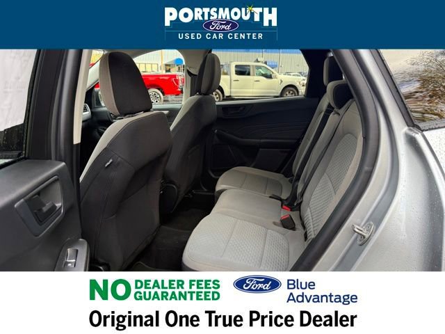 Certified 2022 Ford Escape SE w/ SE Sport Appearance Package image 12