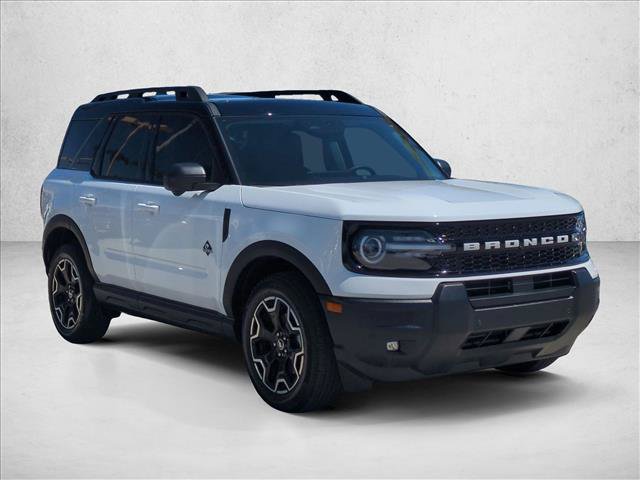 Certified 2025 Ford Bronco Sport Outer Banks w/ Outer Banks Tech Package+ AWD/4WD image 3