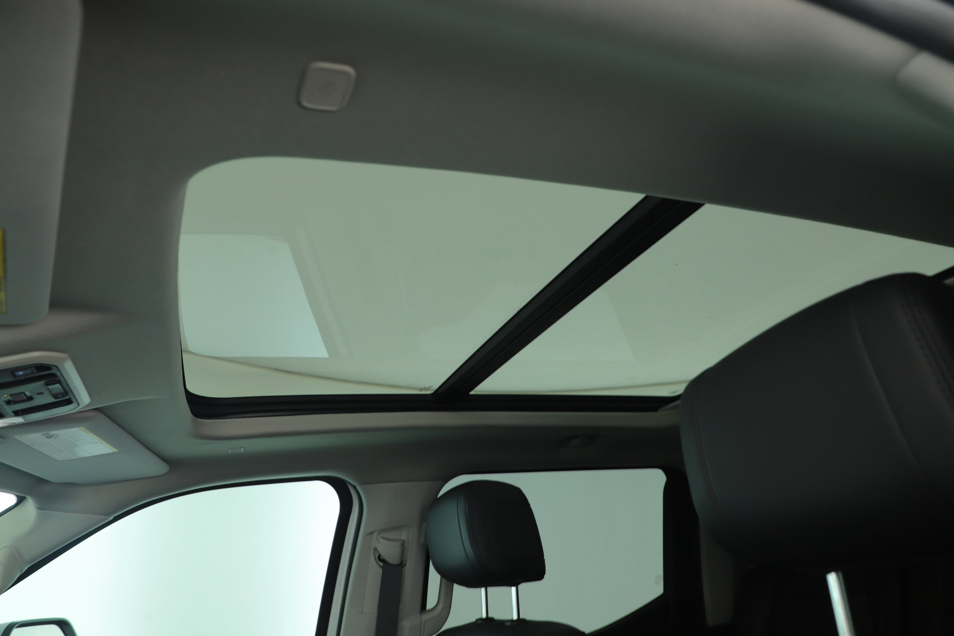 Used 2024 Toyota Tundra Limited image 27