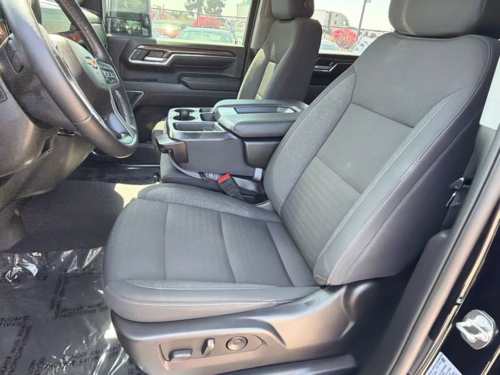 Used 2024 Chevrolet Silverado 2500 LT w/ All Star Edition AWD/4WD image 23