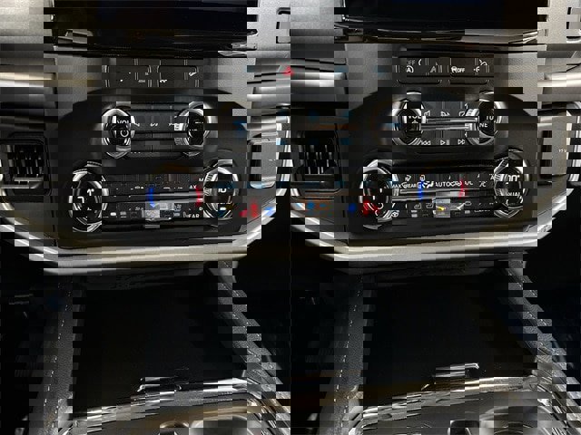 Certified 2024 Ford Expedition Max XLT image 11