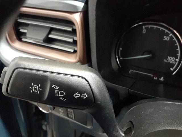 Certified 2022 Ford Maverick Lariat FWD image 17