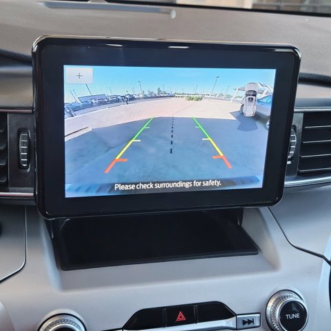 Certified 2023 Ford Explorer XLT w/ Equipment Group 202A image 19