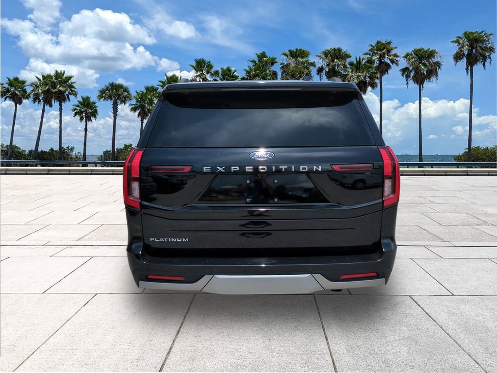 Certified 2025 Ford Expedition Platinum AWD/4WD image 7