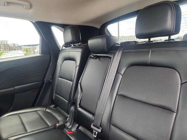 Certified 2024 Ford Escape Platinum AWD/4WD image 24