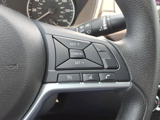 Used 2025 Nissan Altima 2.5 SV FWD image 26