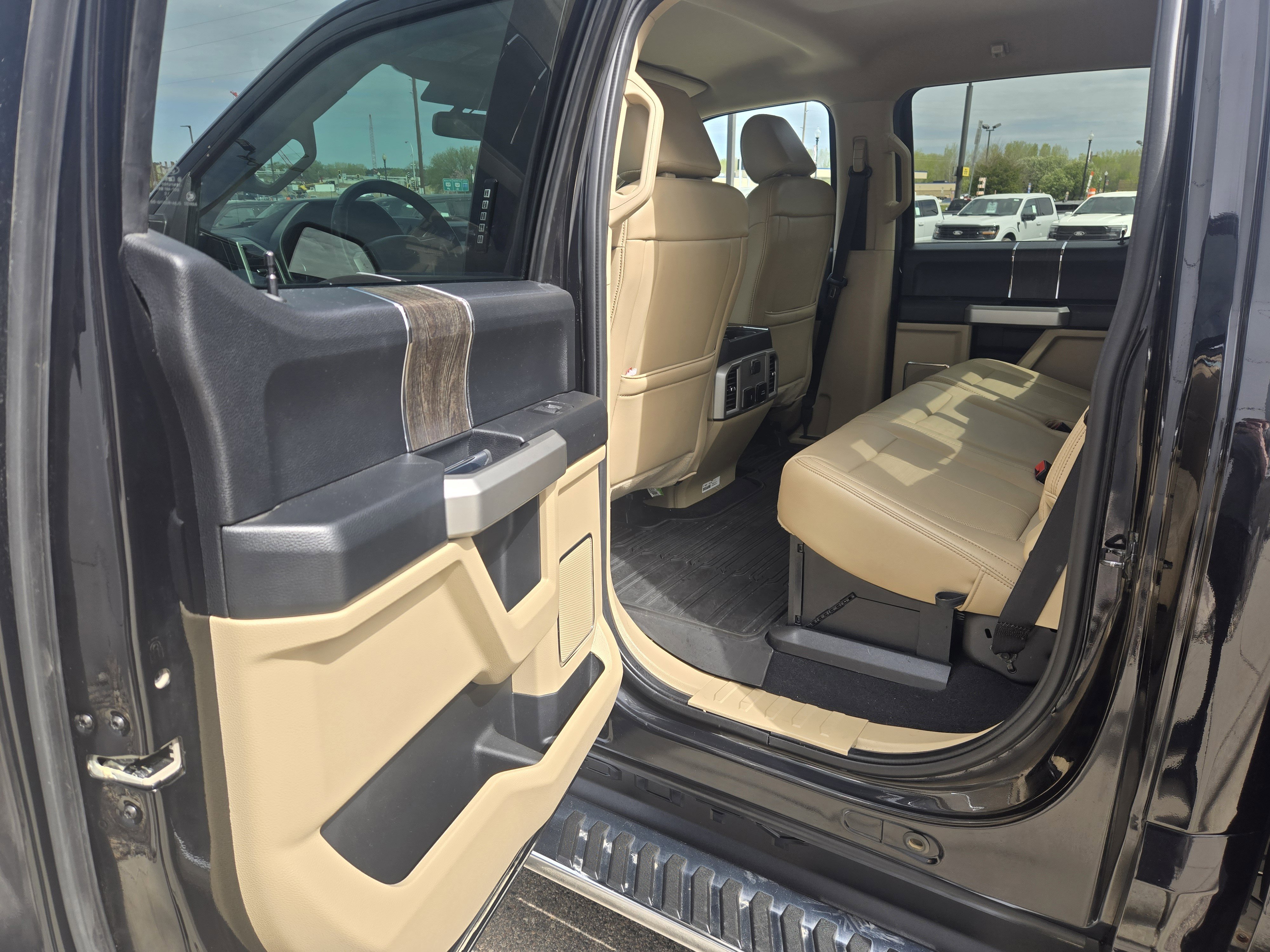 Certified 2021 Ford F350 Lariat w/ Lariat Value Package AWD/4WD image 12