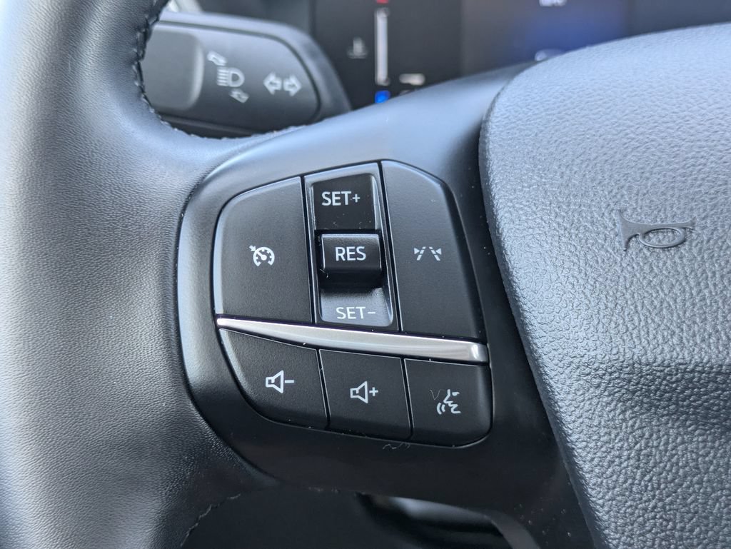 Certified 2024 Ford Escape Active FWD image 23