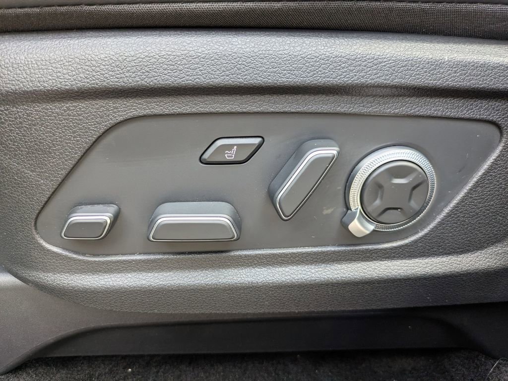 Used 2025 Hyundai Palisade Calligraphy image 21