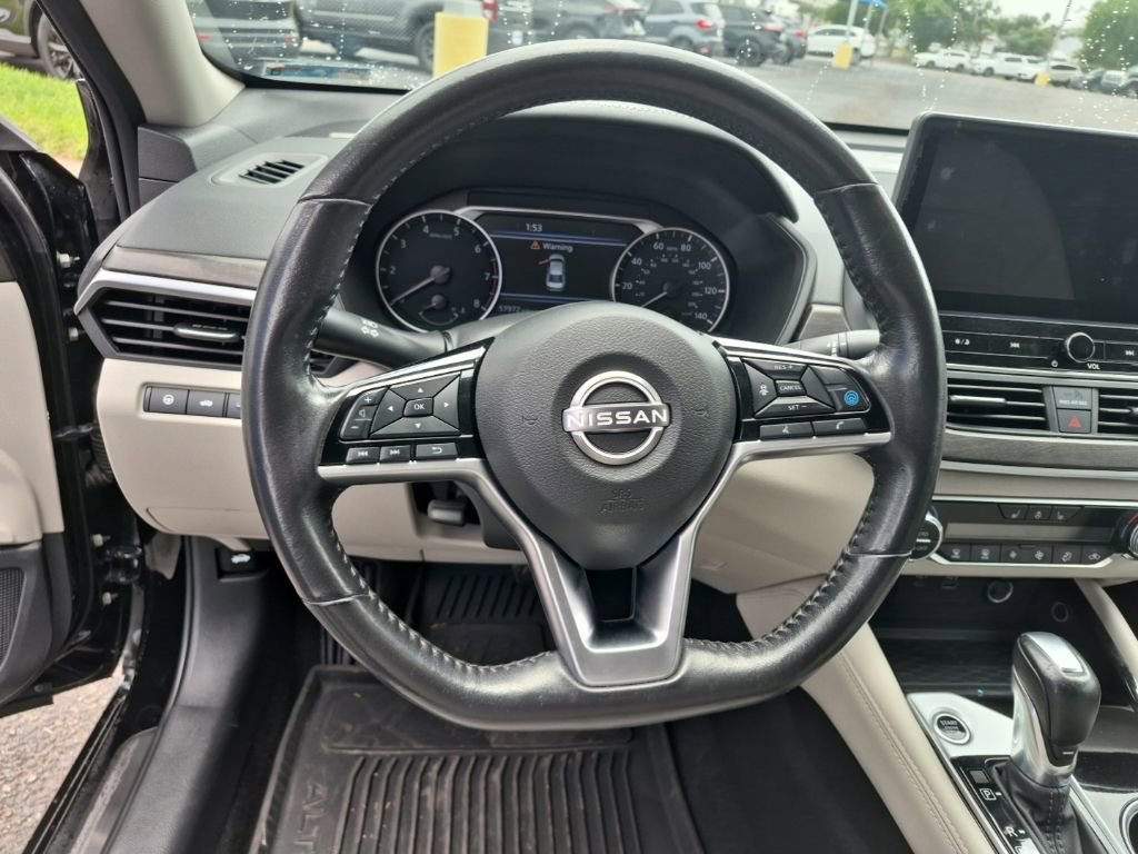Used 2023 Nissan Altima 2.5 SL FWD image 9