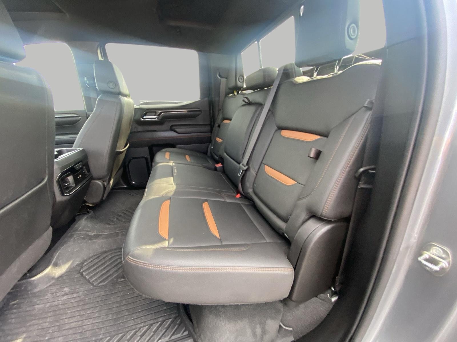 Used 2023 GMC Sierra 1500 AT4 w/ AT4 Premium Package AWD/4WD image 14