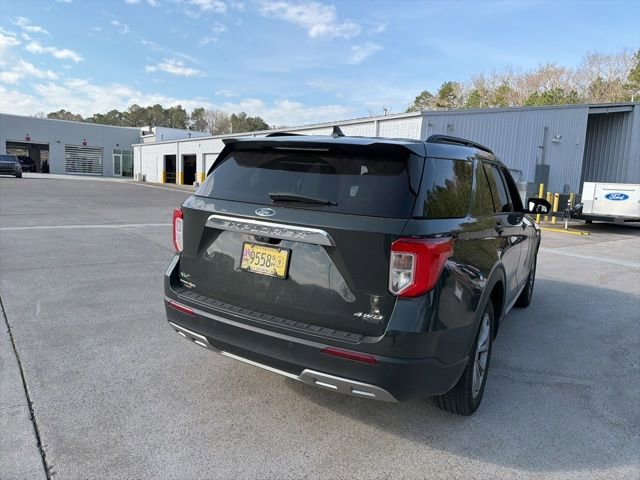 Certified 2024 Ford Explorer XLT w/ Equipment Group 202A image 10