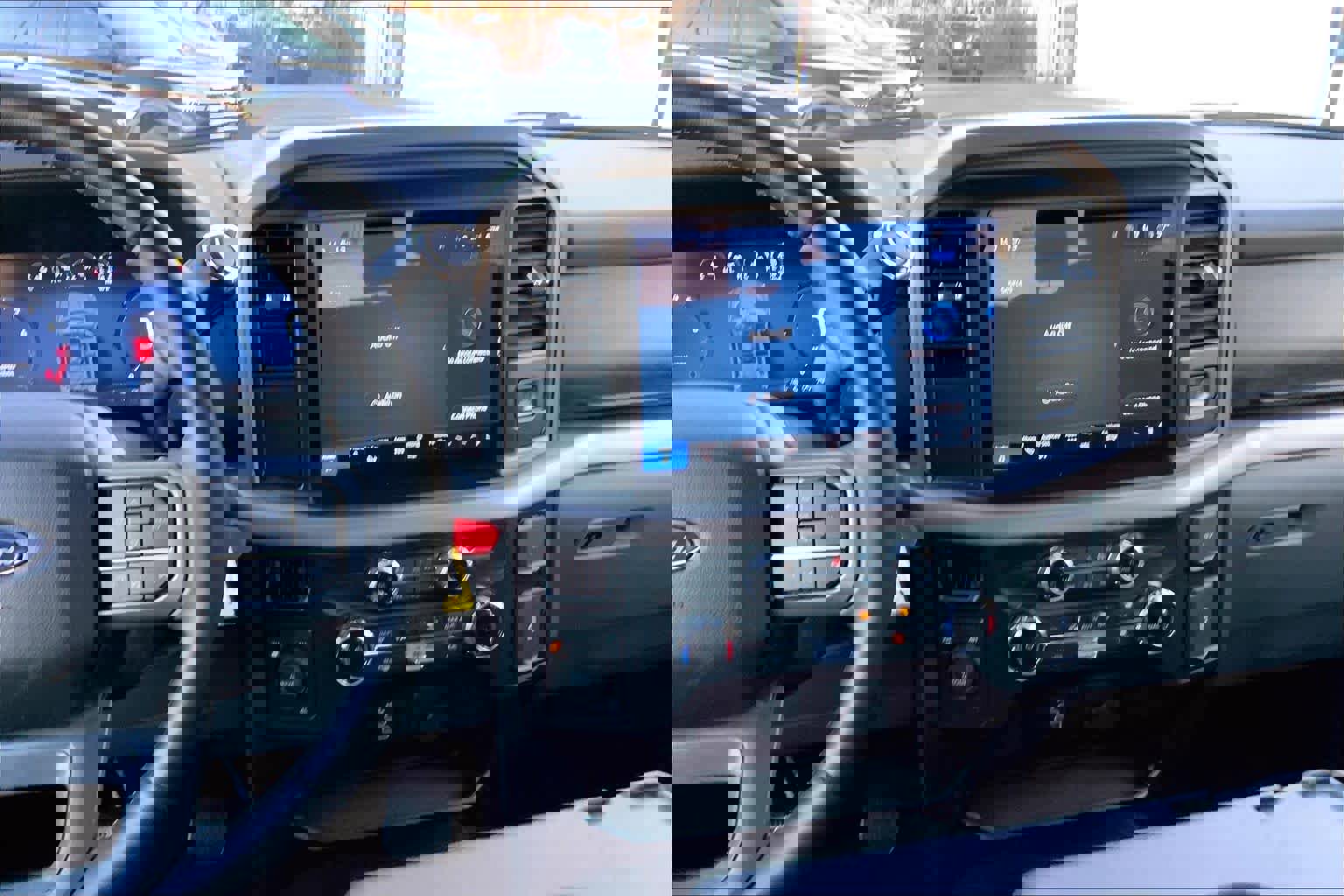 Certified 2025 Ford F150 XLT w/ Equipment Group 301A Standard image 7