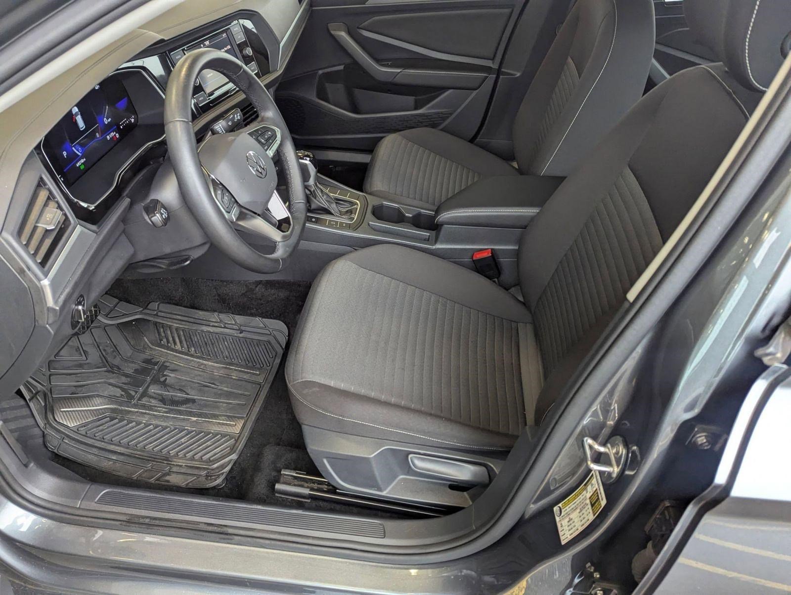 Used 2024 Volkswagen Jetta S image 24