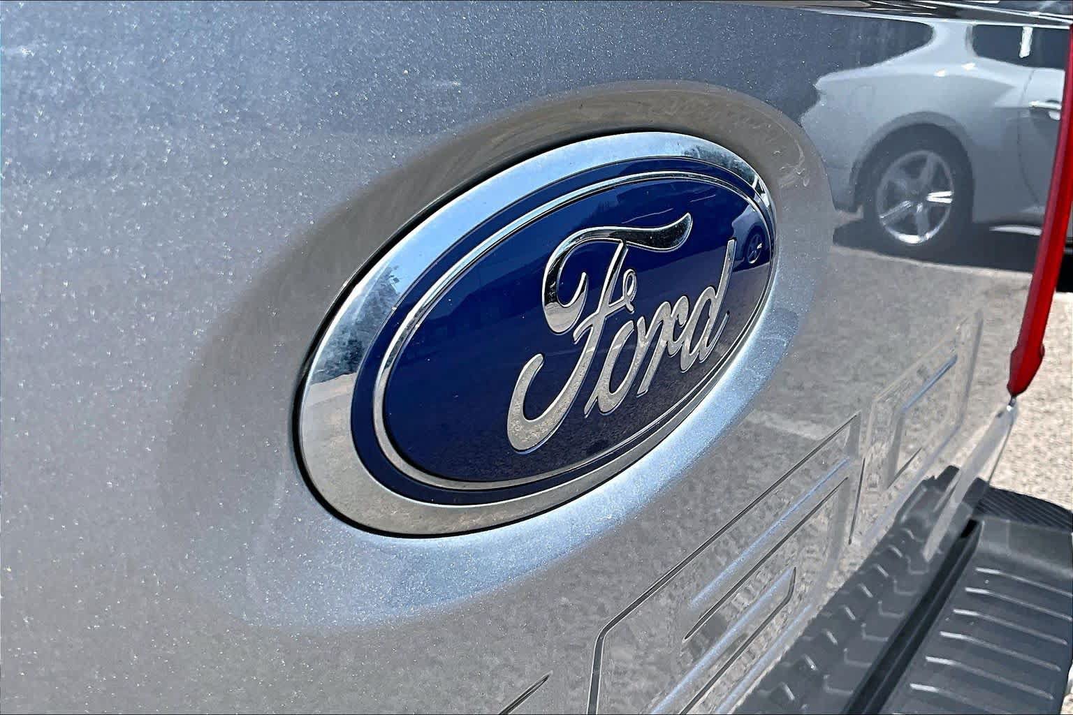 Certified 2023 Ford F150 Lariat w/ Equipment Group 502A High AWD/4WD image 31