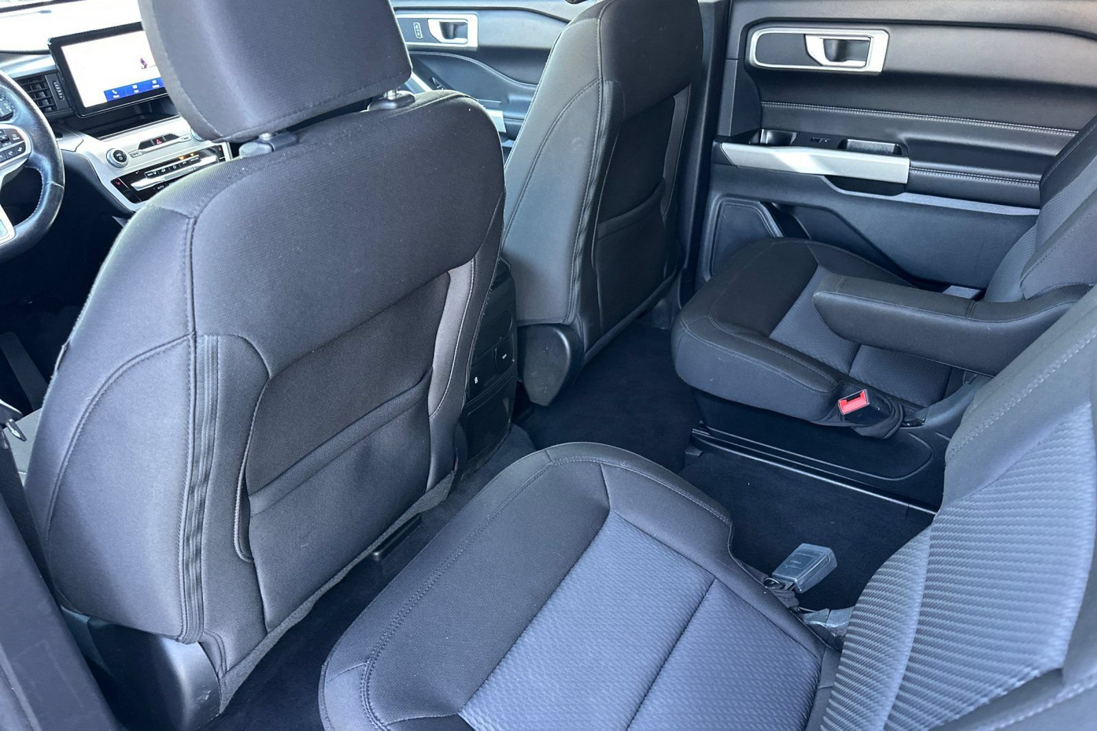Certified 2022 Ford Explorer XLT AWD/4WD image 12